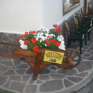 Hotel Larese